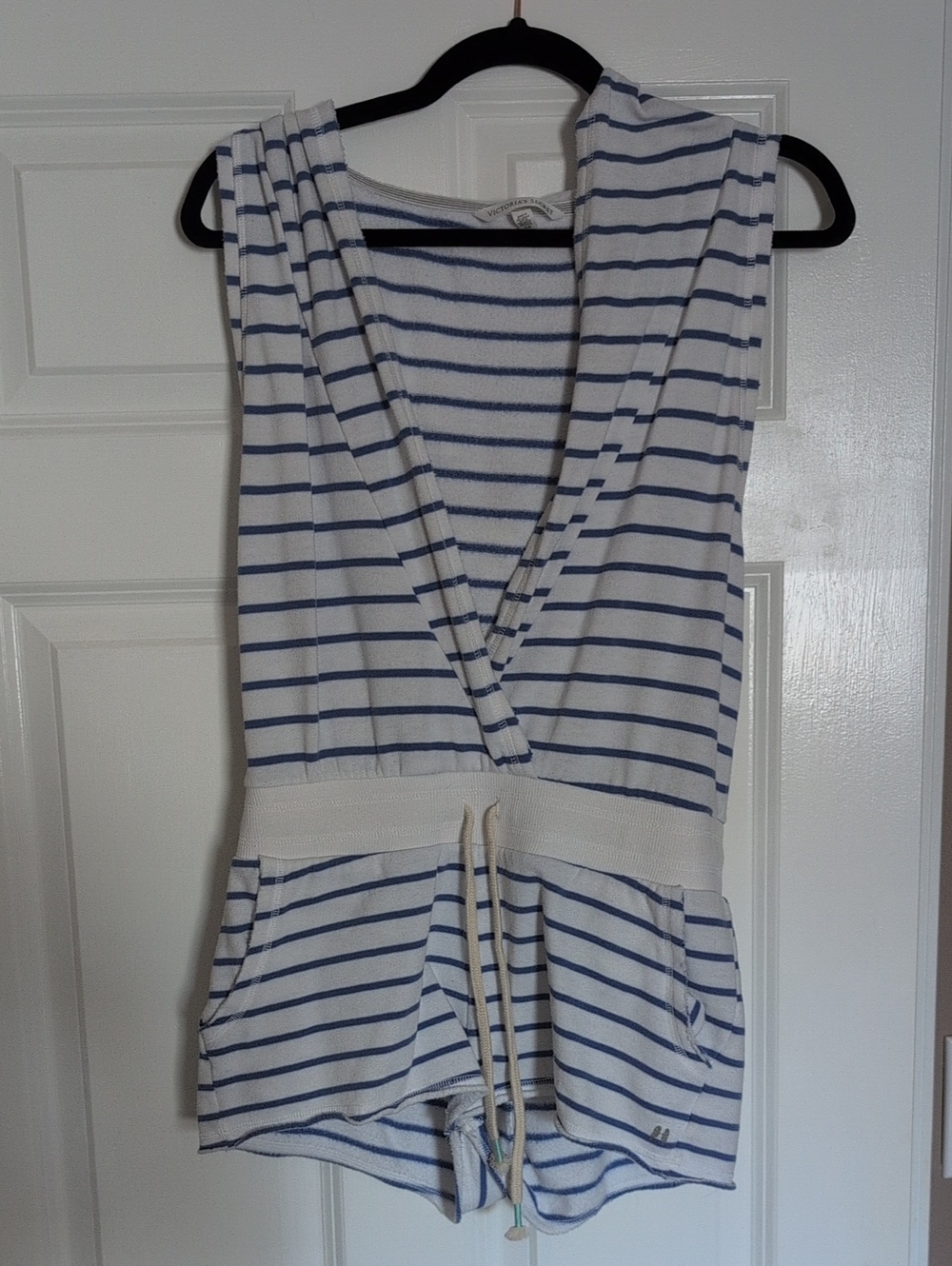 VS Women's Striped Blue & White Sleeveless Beach Cover Up